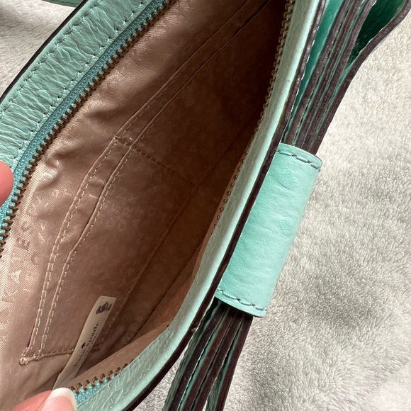 Kate Spade charm city turquoise Ostrich cross body - Picture 3 of 6